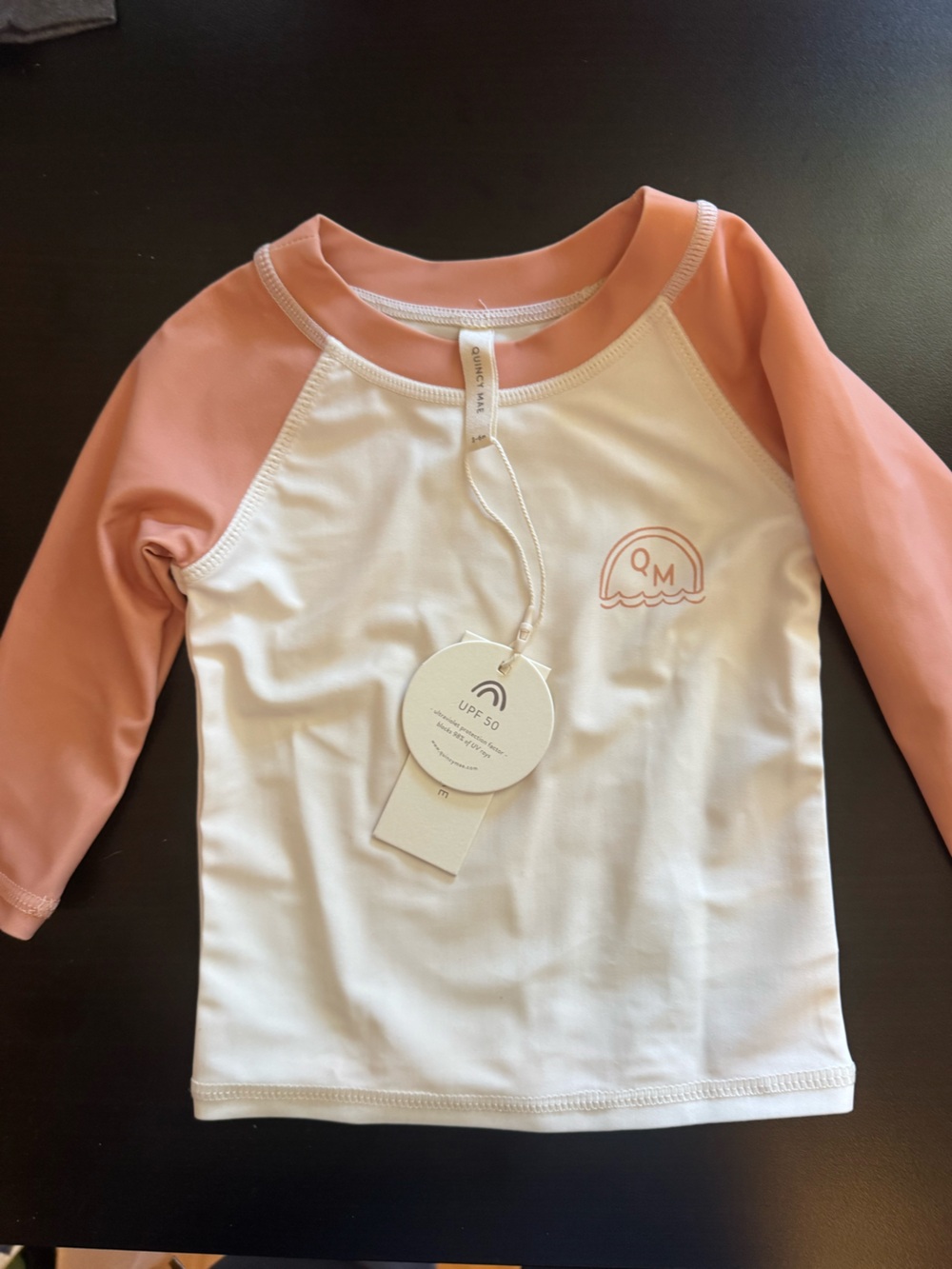 NWT Quincy Mae Kids UPF 50 Long-Sleeve Rashguard - Peach and White